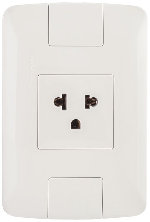 Conjunto 4X2 Con 1 Tomacorriente 2P+T Universal Tramontina Aria 15 A - 16 A 250 V Blanco