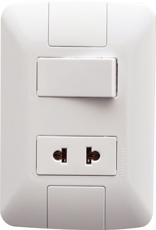 Conjunto 4X2 Con 1 Interruptor Sencillo 10 A 250 V Y 1 Tomacorriente 2P+T 15 A - 16 A 250 V Tramontina Aria Blanco