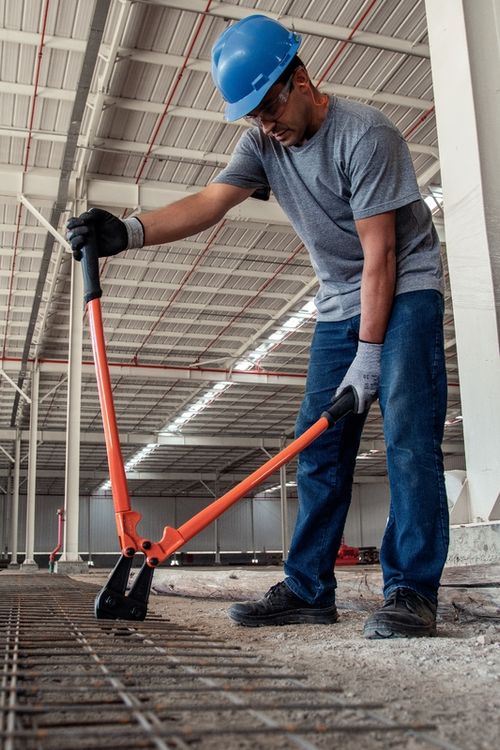 Corta Pernos 24" Tramontina Pro