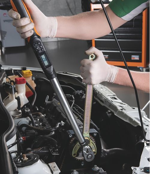 Herramienta Auto Ajustable Para Trabar Poleas De Distribución Tramontina Pro